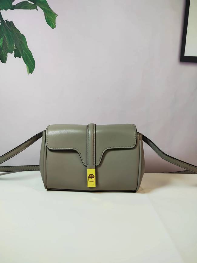 Celine Exquisite Crossbody Bag Code: 10L352
