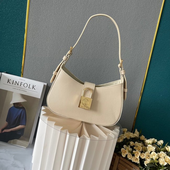 Louis Vuitton Shouleer Bag Code: M24611