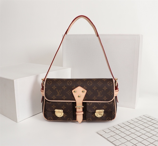 Louis Vuitton Métis Clutch Code:51603