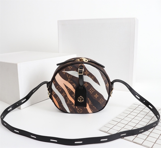 Louis Vuitton Crossbody Bag Code: M52294