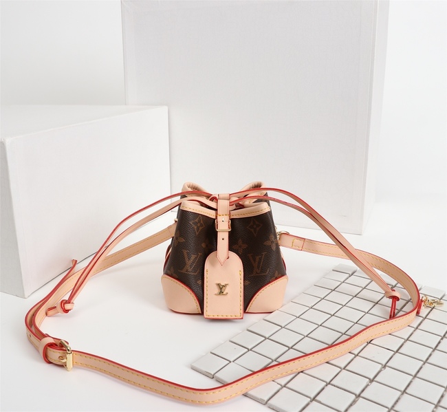 Louis Vuitton Crossbody Bag Code: M57099