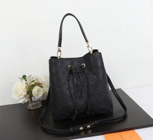 Louis Vuitton Néonoé Medium Bag Code: M45306