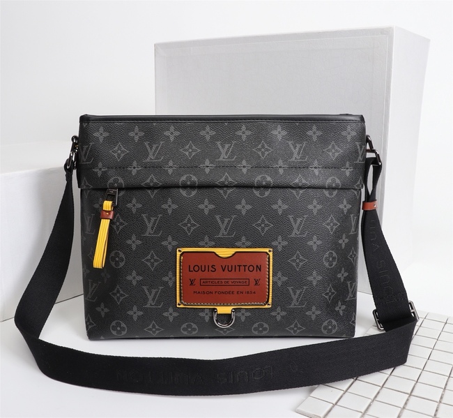 Louis Vuitton Backpack Code: M85066、M44520