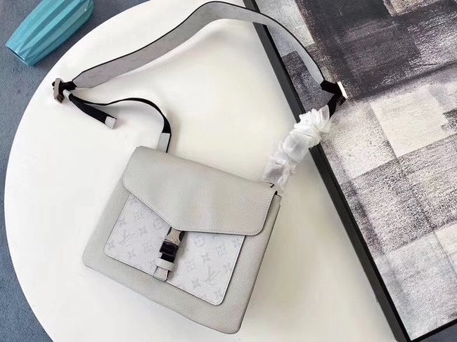 Louis Vuitton Crossbody Bag Code: M30413