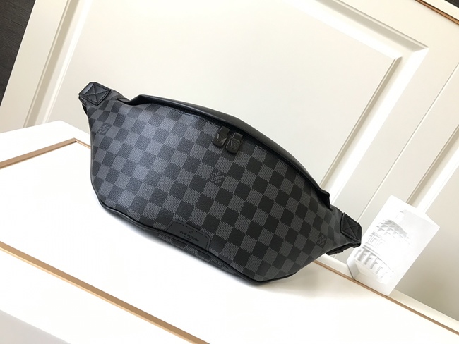 Louis Vuitton Discovery Belt Bag Code:44336