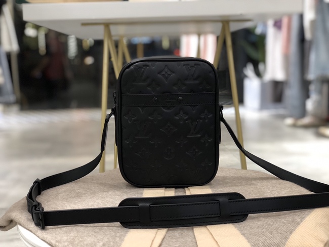 Louis Vuitton Crossbody Bag Code: M44972