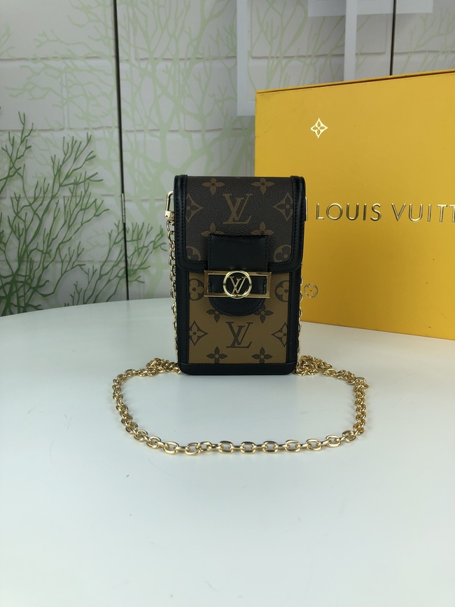 Louis Vuitton Trunk Vertical Chain Bag Code: M67874/M63914
