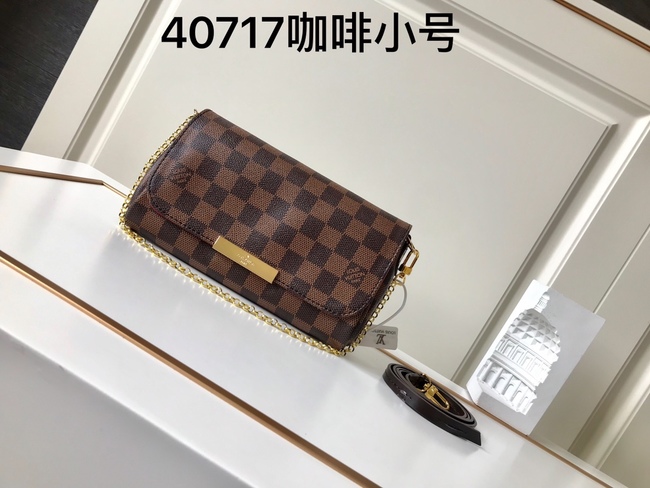 Louis Vuitton Favorite Small Bag Code: M40717