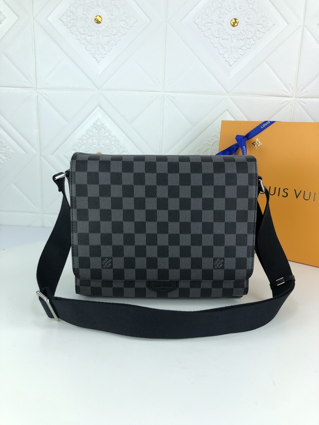 Louis Vuitton District Medium Bag Code: N40418/M40349