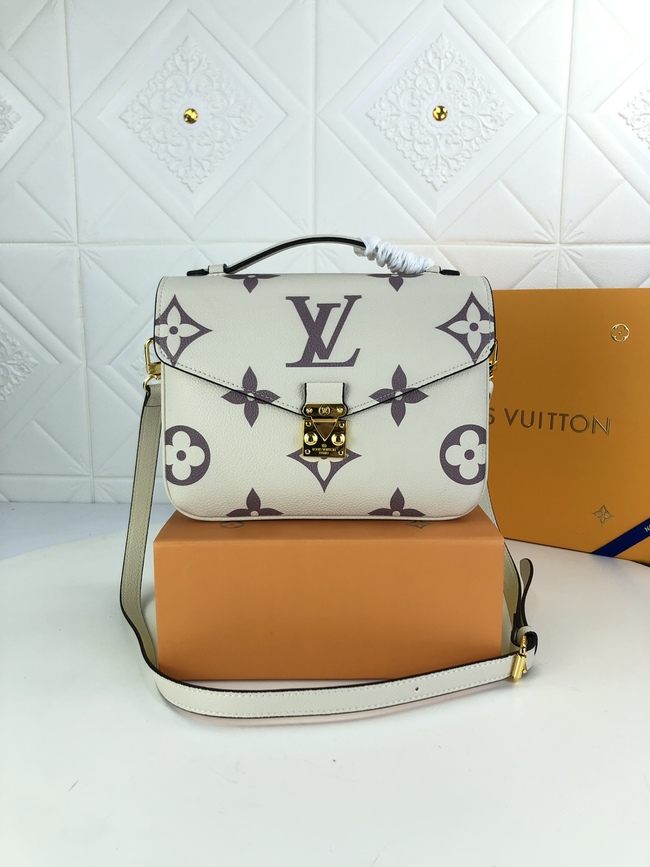 Louis Vuitton Pochette Metis Handbag Code: M45596/M45773/M40780