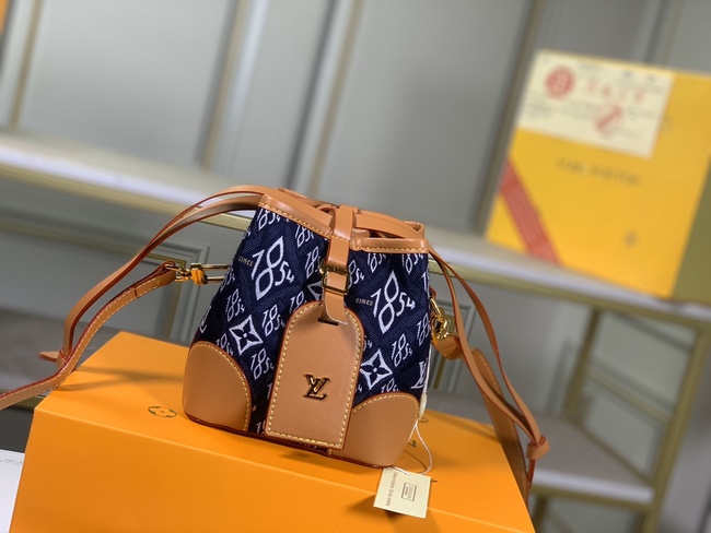 Louis Vuitton Crossbody Bag Code: M57447