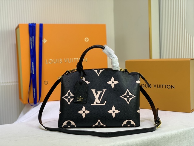 Louis Vuitton Petit Palais Handbag Code: M58914