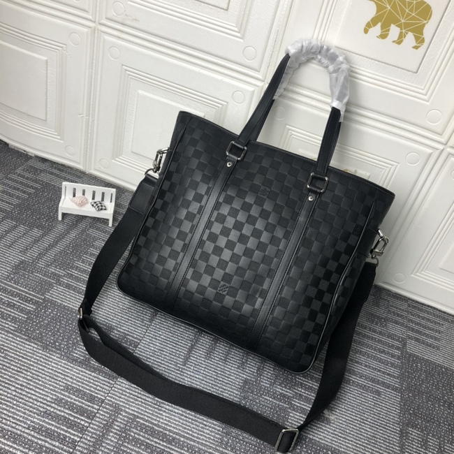 Louis Vuitton Tadao Small Bag Code: 41259