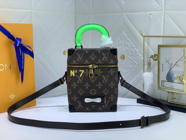 Louis Vuitton Vertical Bo X Mobile Phone Bag Code: M59664