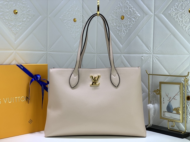 Louis Vuitton Lockme Bag Code: M57345