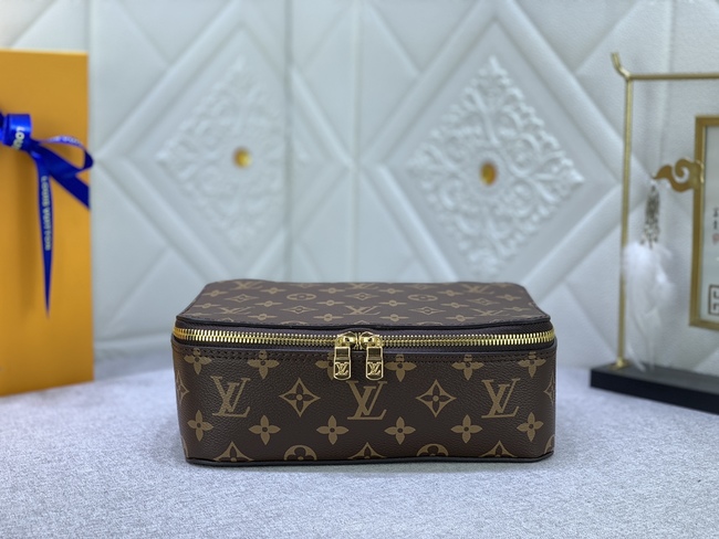 Louis Vuitton Monogram Clutch Bag Code: M43690/M43689/M43688