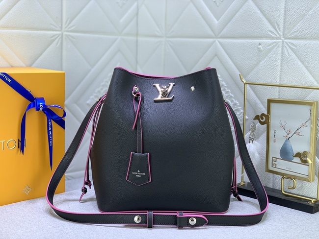 Louis Vuitton Crossbody Bag With Metal Hardware Code: M54677