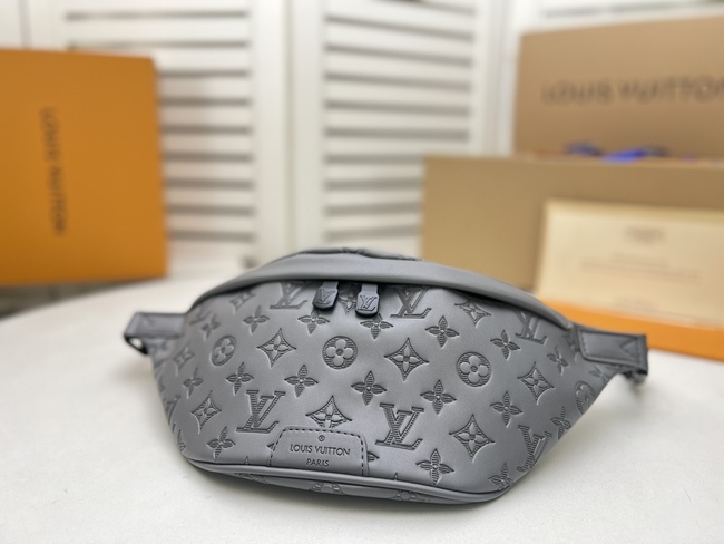 Louis Vuitton Discovery Belt Bag Code: M46108/M44336