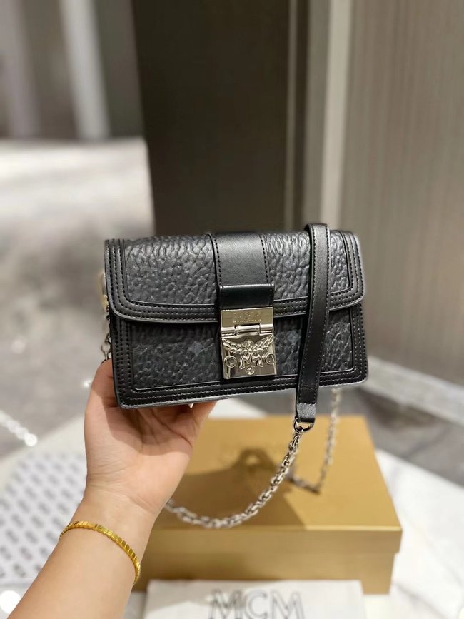 Modern Creation München (Mcm) Patricia Crossbody Bag 