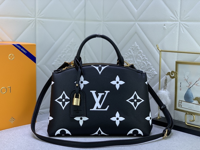 Louis Vuitton Grand Palais Handbag Code: M45811/M45833