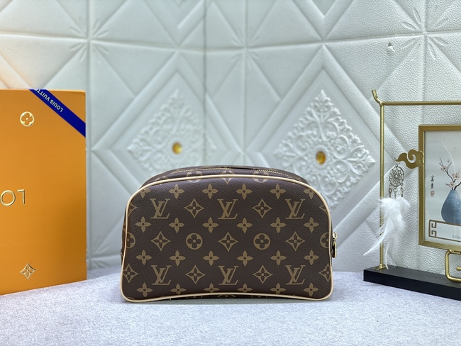 Louis Vuitton Damier Canvas Clutch Code: M47527