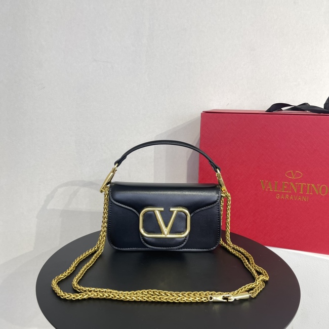 Valentino Valentino Garavani Loco Bag