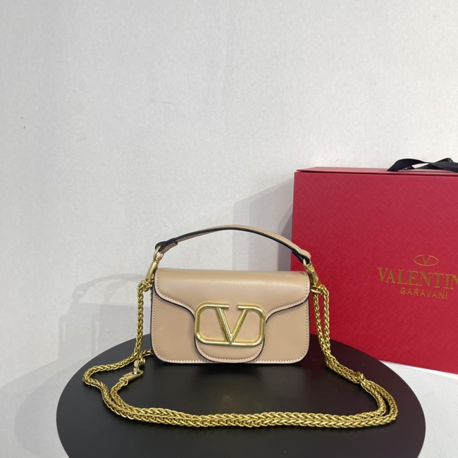 Valentino Valentino Garavani Loco Bag