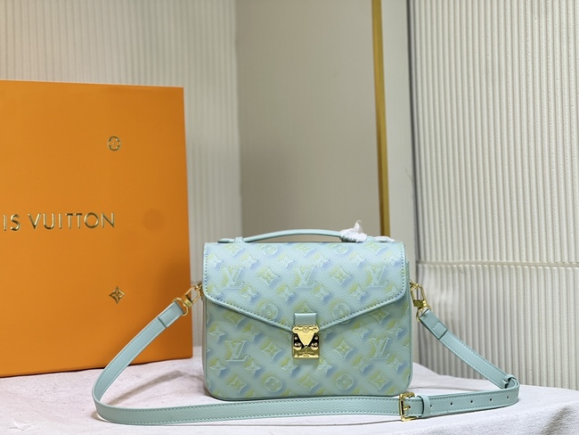 Louis Vuitton Crossbody Bag Code: M40780