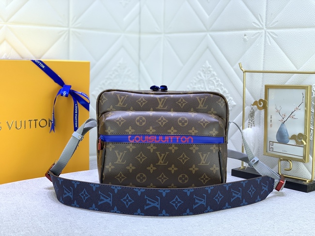 Louis Vuitton Crossbody Bag Code: M43843