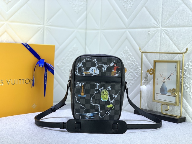 Louis Vuitton Danube Handbag Code: /N40239