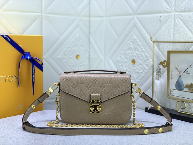 Louis Vuitton Crossbody Bag Code: M40780
