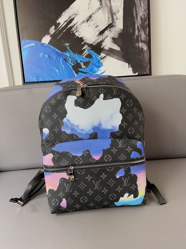 Louis Vuitton Discover Backpack Code: M21429