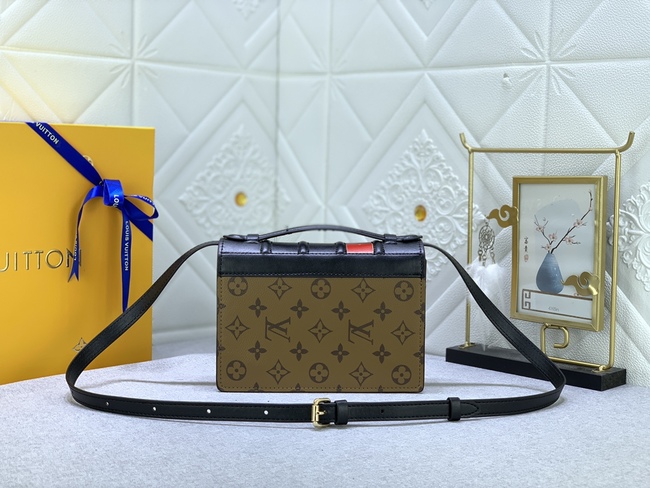 Louis Vuitton Book Chain Wallet Handbag Code: M81830