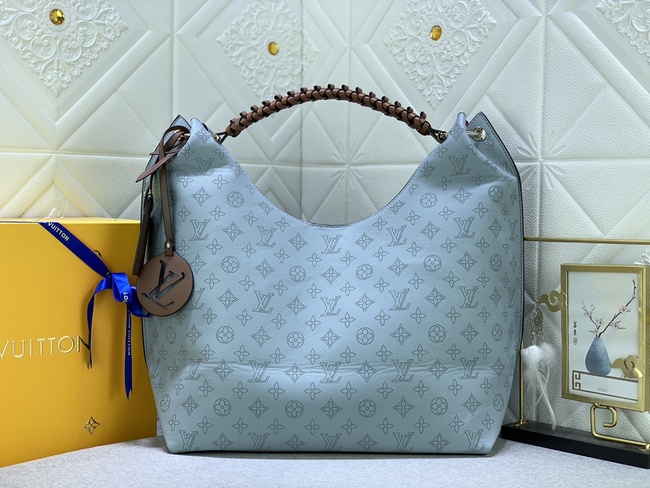 Louis Vuitton Taurillon Calfskin Crossbody Bag Code: M53188