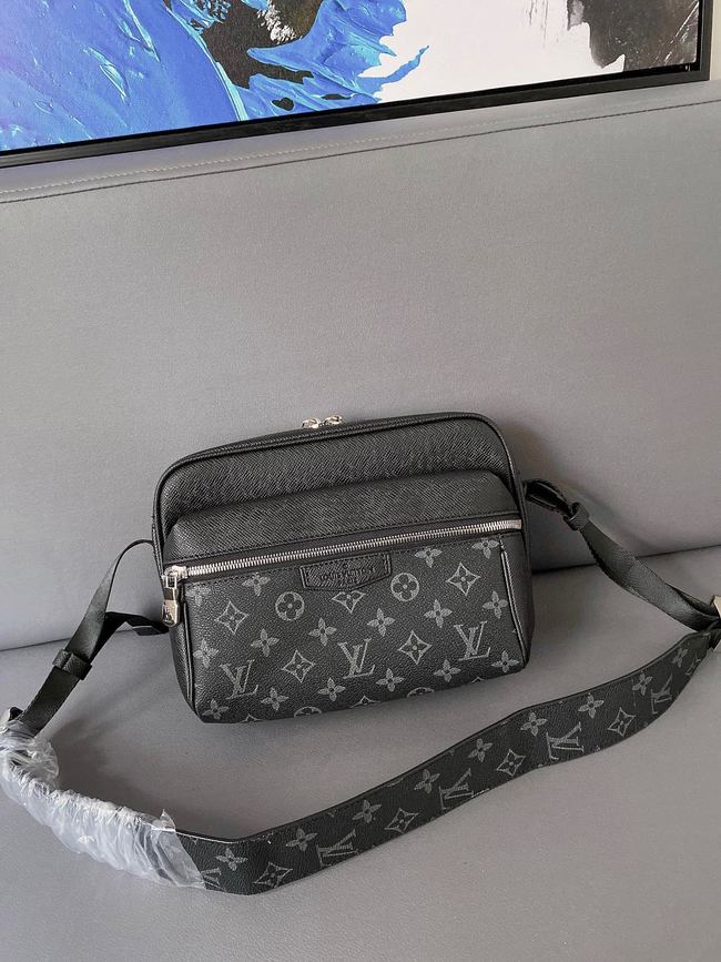 Louis Vuitton Outdoor Messenger Bag Code: M30233/M30241/M30830/