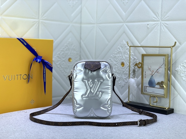 Louis Vuitton Pillow Smartphone Bag Code: M81716