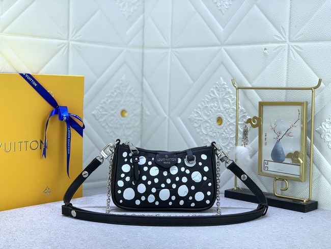 Louis Vuitton Easy Pouch On Strap Bag Code: M80349