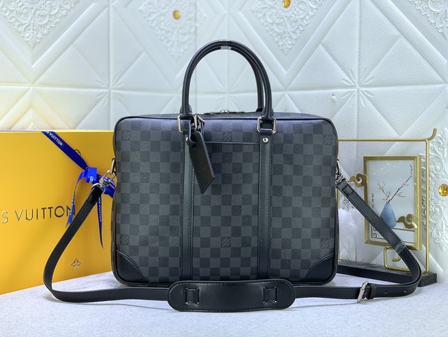 Louis Vuitton Voyage Small Briefcase Code: M46457-40445-40444