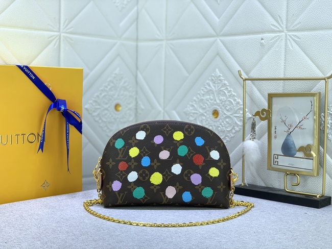 Louis Vuitton Large Cosmetic Bag Code: M47353