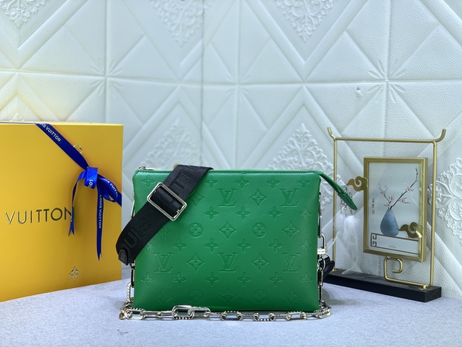 Louis Vuitton Coussin Small Bag Code: M57790/黑色/M57792大红/M57793白色/M57936/绿色/M57913/银色m58699浅蓝m59278金色m57791土黄/M59276玫瑰粉m59275枣红/M59277焦糖