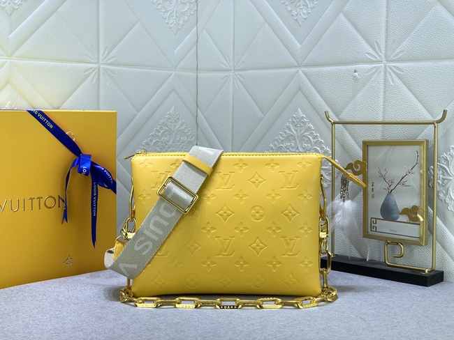 Louis Vuitton Coussin Small Bag Code: M57790/黑色/M57792大红/M57793白色/M57936/绿色/M57913/银色m58699浅蓝m59278金色m57791土黄/M59276玫瑰粉m59275枣红/M59277焦糖