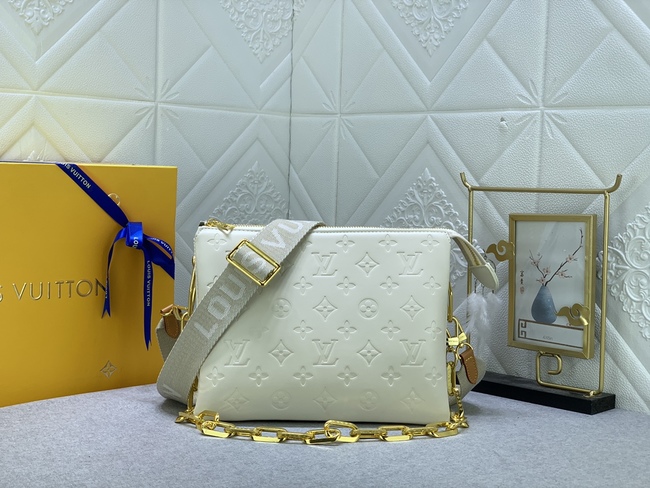 Louis Vuitton Coussin Small Bag Code: M57790/黑色/M57792大红/M57793白色/M57936/绿色/M57913/银色m58699浅蓝m59278金色m57791土黄/M59276玫瑰粉m59275枣红/M59277焦糖