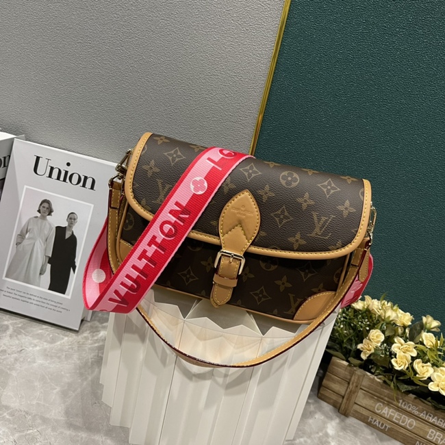 Louis Vuitton Diane Handbags Code: M45985