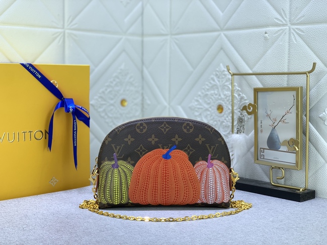 Louis Vuitton Large Cosmetic Bag Code: M46472