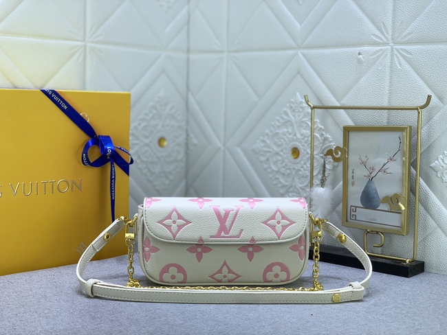 Louis Vuitton Wallet On Chain Ivy Bag Code: M82210