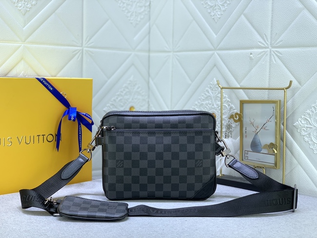 Louis Vuitton Trio Messenger Bag Code: /M69443/M58040