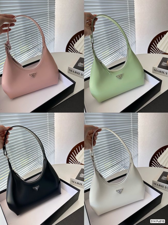 Prada Patent Leather Crossbody Bag Code: Pu818