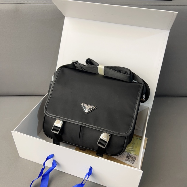 Prada 2-In-1 Messenger Bag Code: 2Vd768B