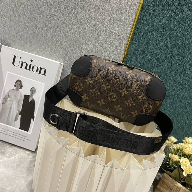 Louis Vuitton Horizon Clutch Bag Code: M45579/M20439