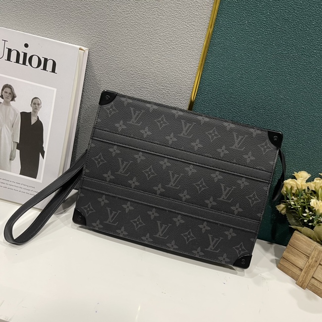 Louis Vuitton Trunk Pouch Clutch Code: M45937
